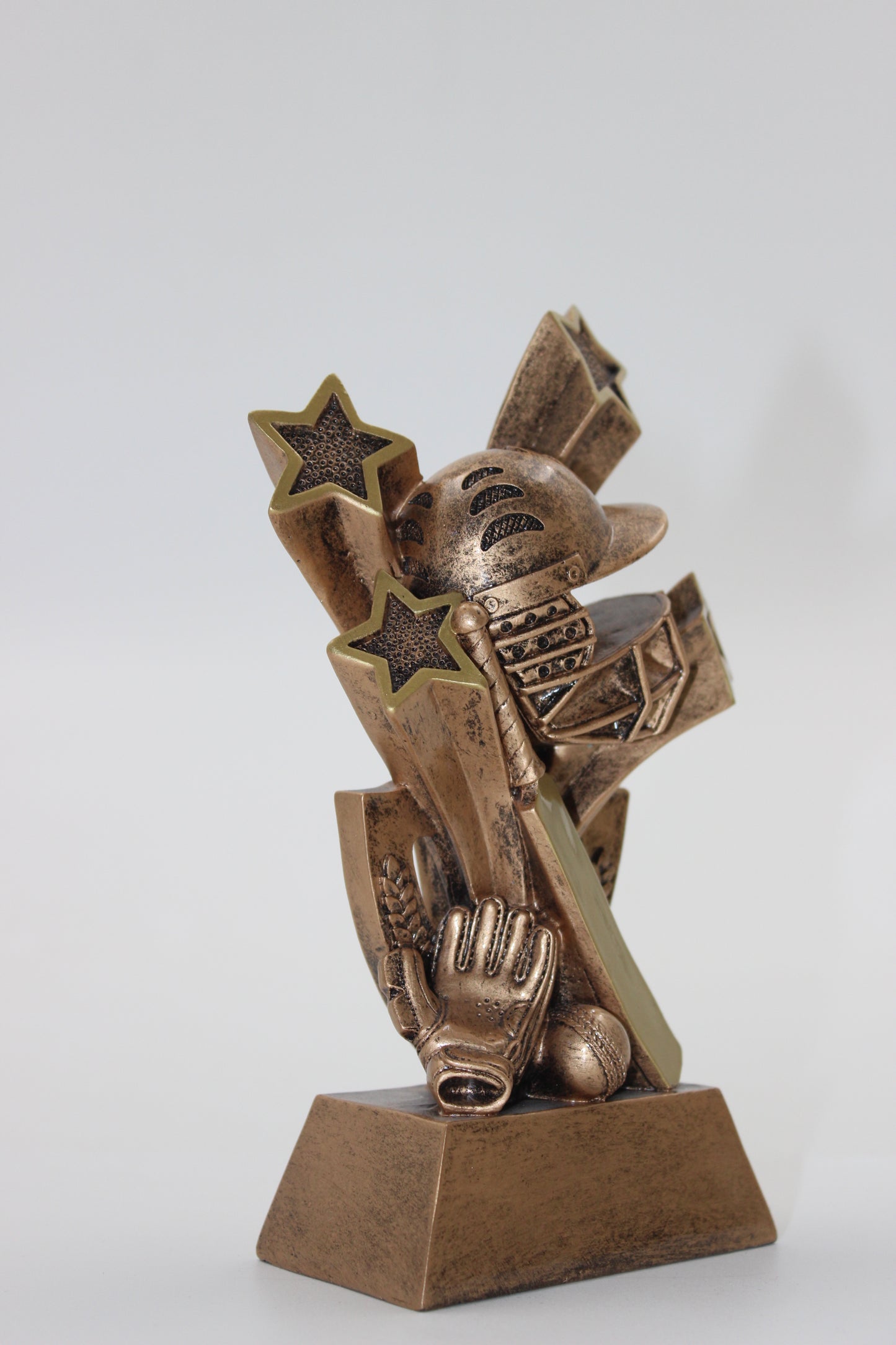 ALL ROUNDER RESIN TROPHY