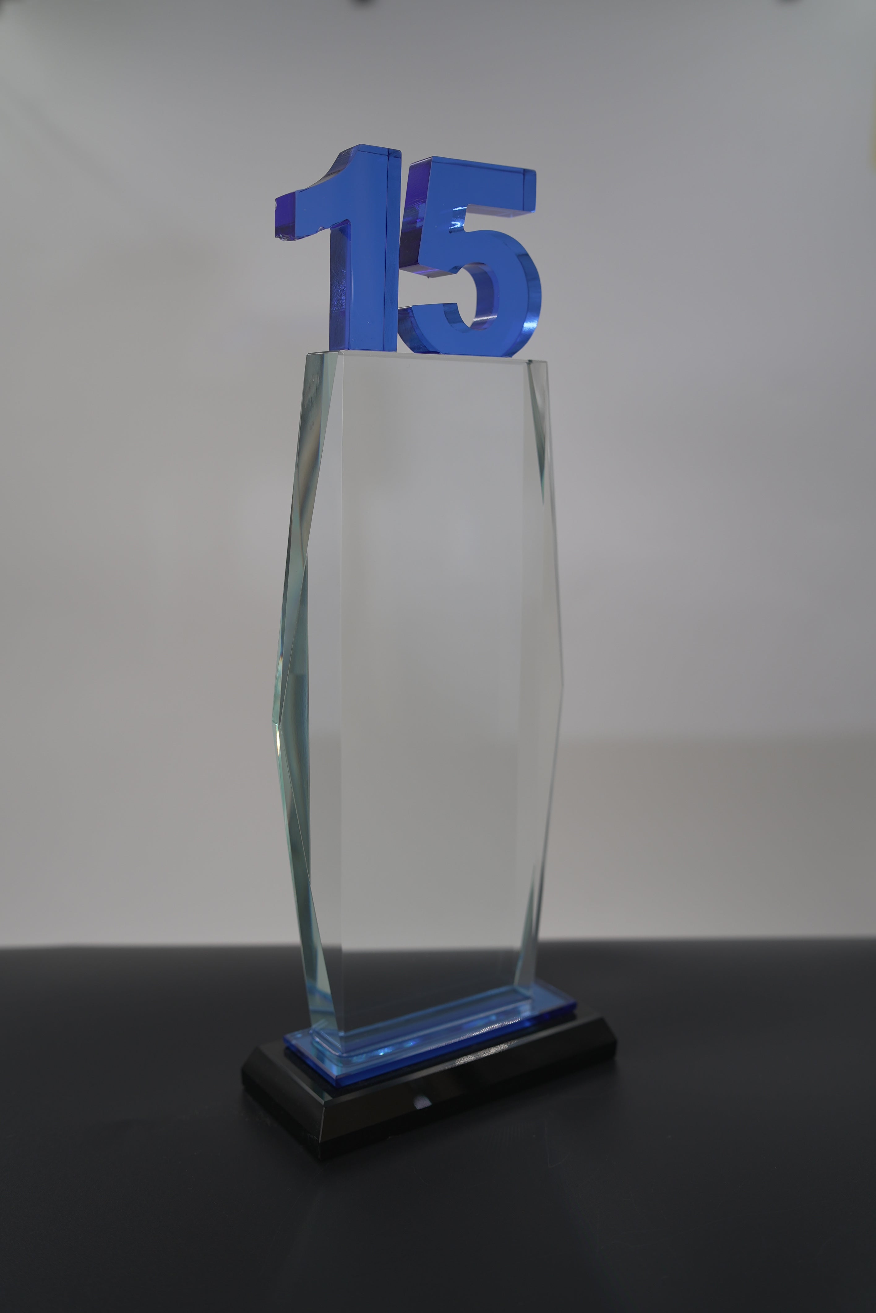 15Y SERVICE CRYSTAL AWARD