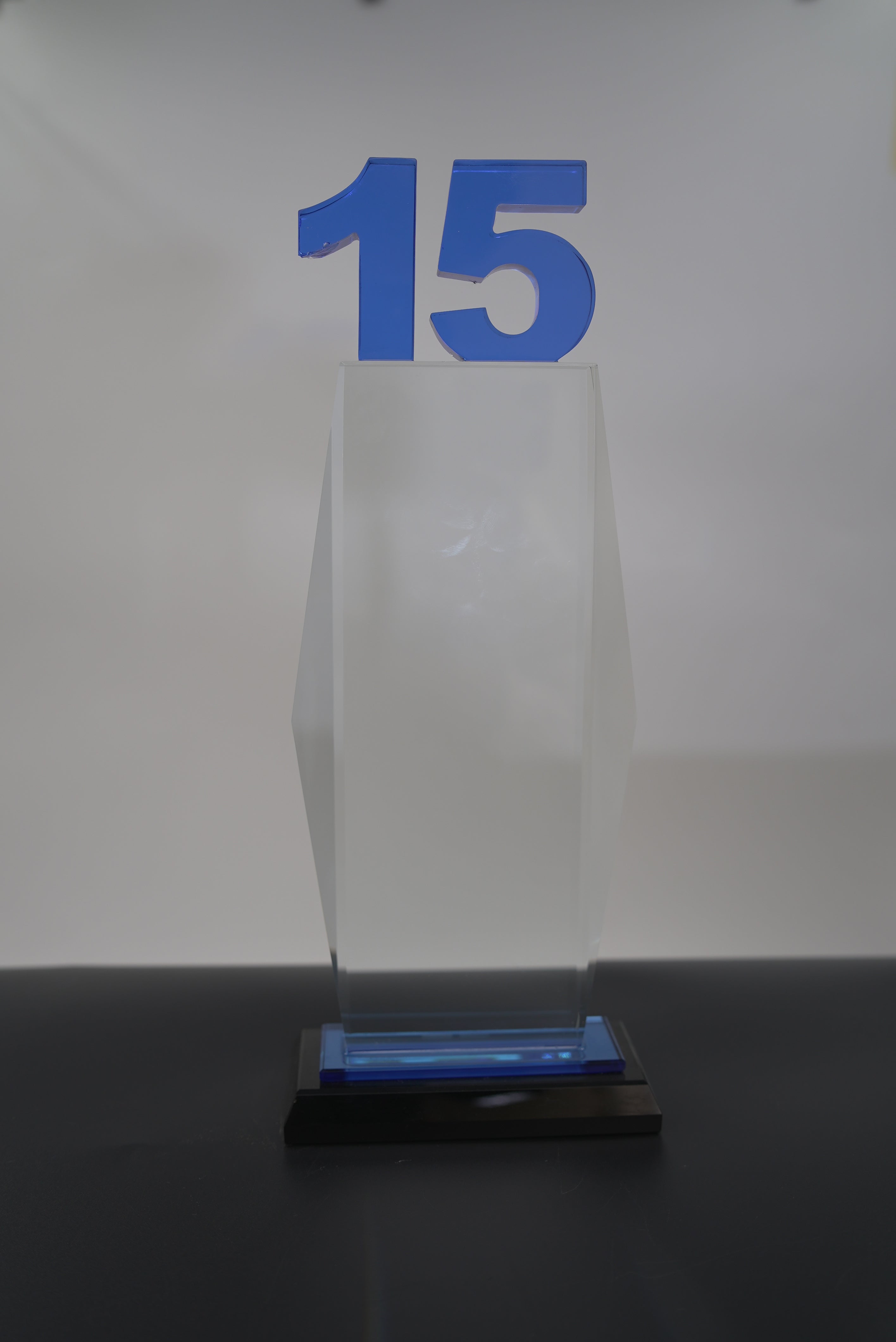 15Y SERVICE CRYSTAL AWARD