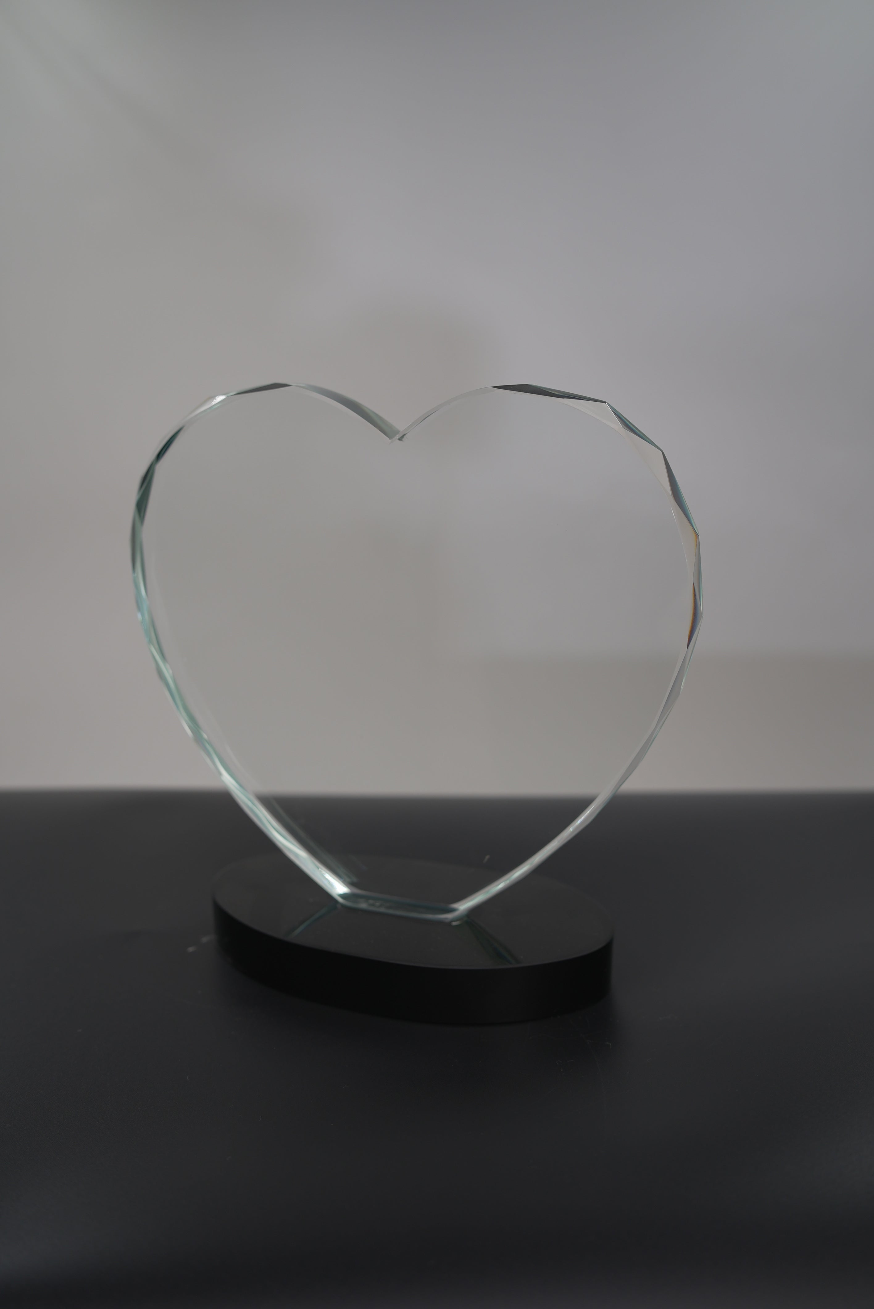 HEART CRYSTAL WITH BASE