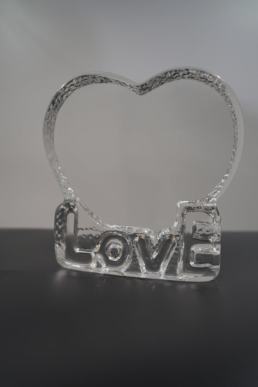 LOVE CRYSTAL