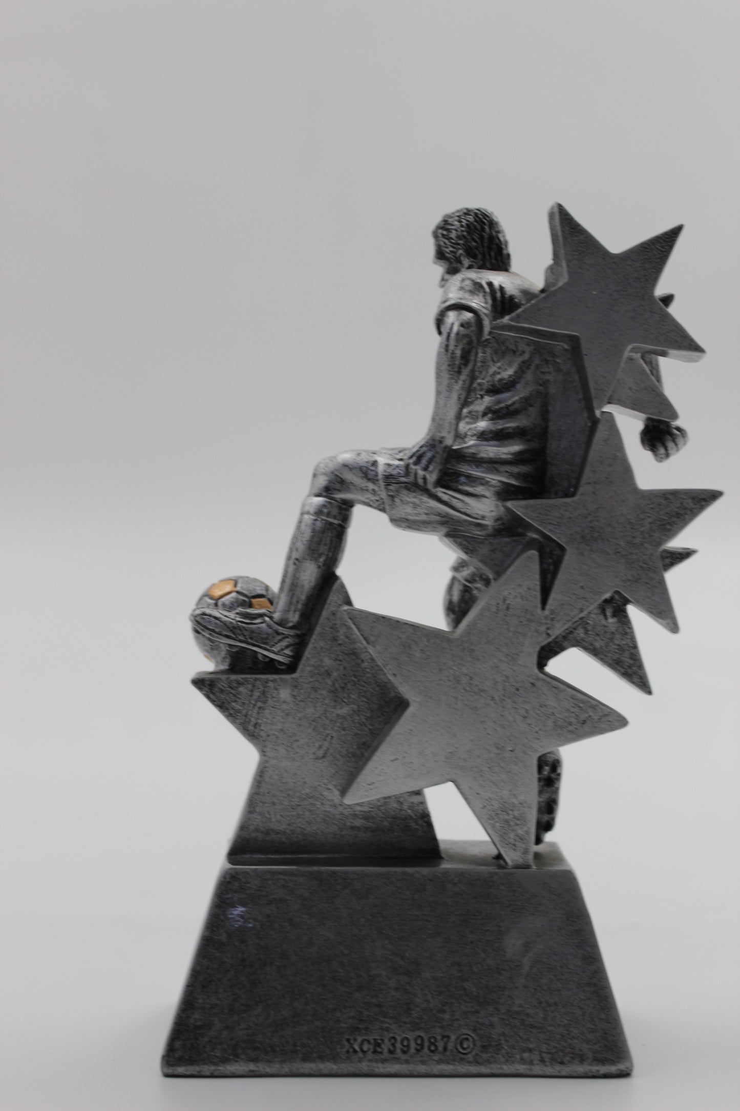 FOOTBALL BEST PLAYER RESIN TROPHY